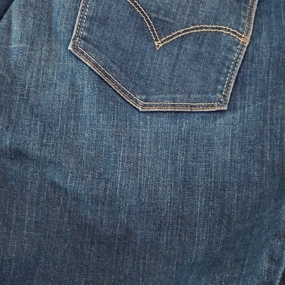 Jeans - Picture 2 of 3